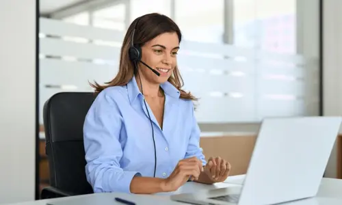 Busy Middle Aged Female Support 600Nw 2451544769